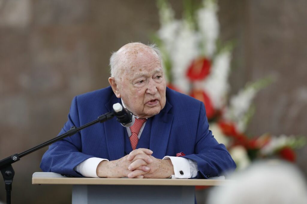 FestaktGerhardt1009_jk (1).jpg